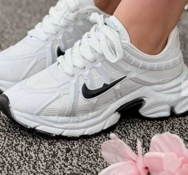 کتونی لژ دار زنانه و دخترانه نایک سایز 36 تا 40 در 3 رنگ